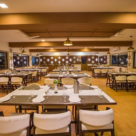 Vananchal Resort Jambughoda Екстериор снимка